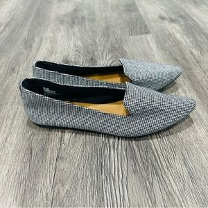 Self Esteem houndstooth Black and White Flats with Pointed Toe Size 8 1/2